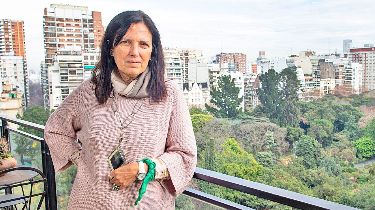 Claudia Piñeiro: "Creo que la gran responsable de la violencia es la Iglesia"