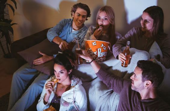 Feriado de octubre 2025: las películas imperdibles en cines y streaming para el fin de semana largo
