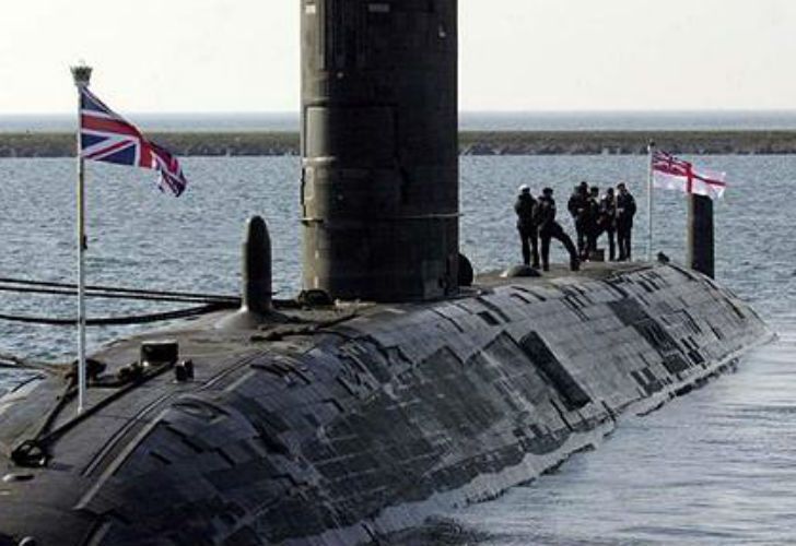 Inglaterra también envió un submarino nuclear a las Islas Malvinas