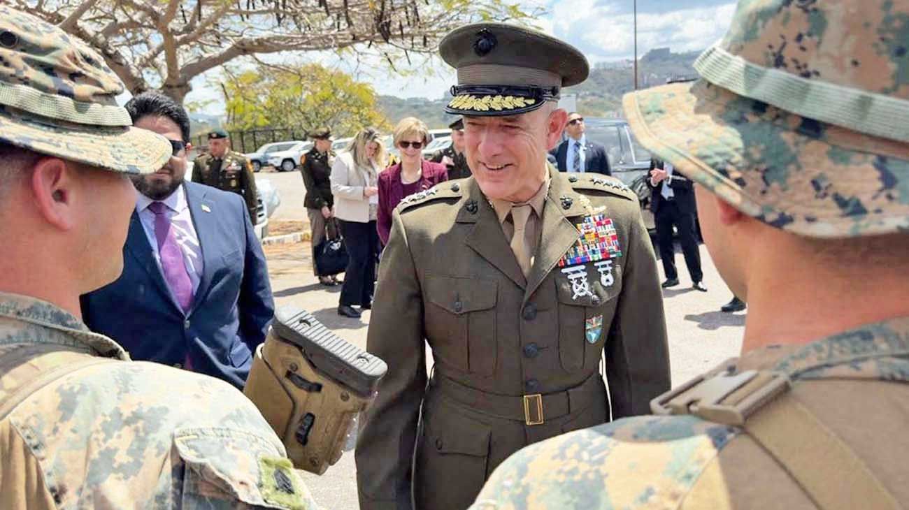 Asesores militares cubanos abandonan Venezuela
