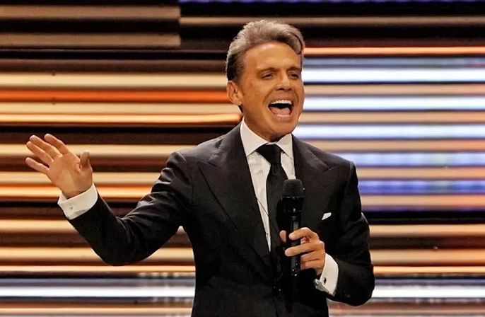 Luis Miguel agotó 18 mil entradas en menos de 6 horas