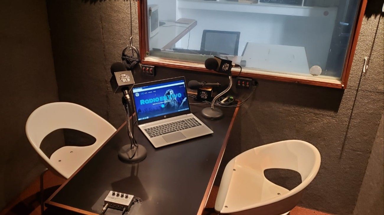 Nace una nueva radio en el éter rosarino