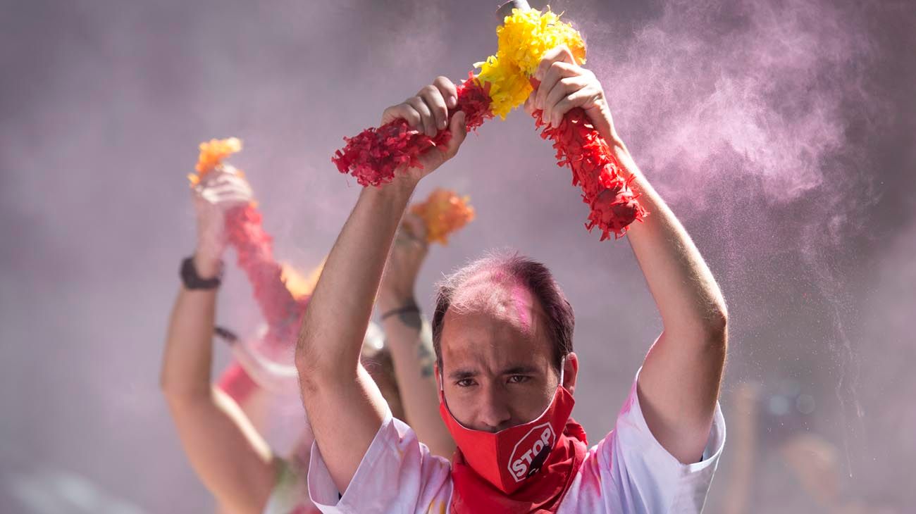 La fiesta de San Fermín fue sin corridas ni toros, pero con miles de visitantes