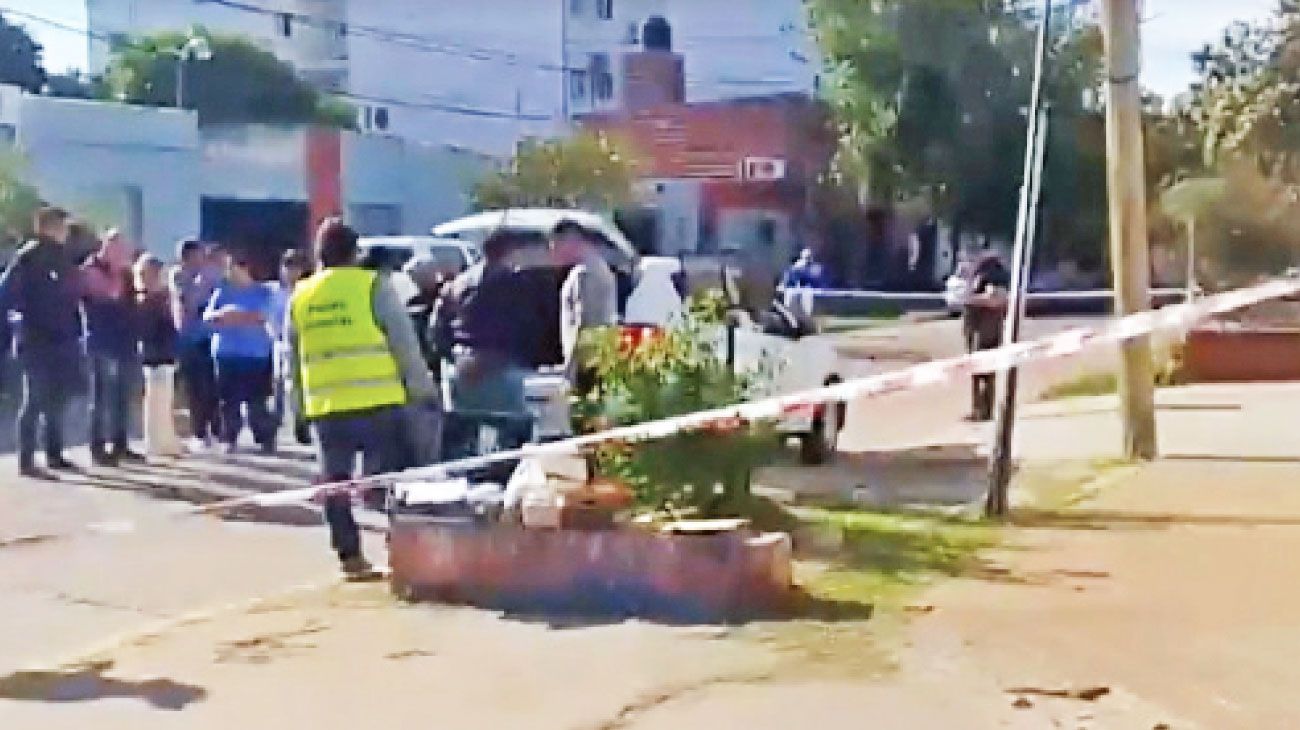 Un militar mató a tiros a su mujer cuando iba a trabajar y se suicidó