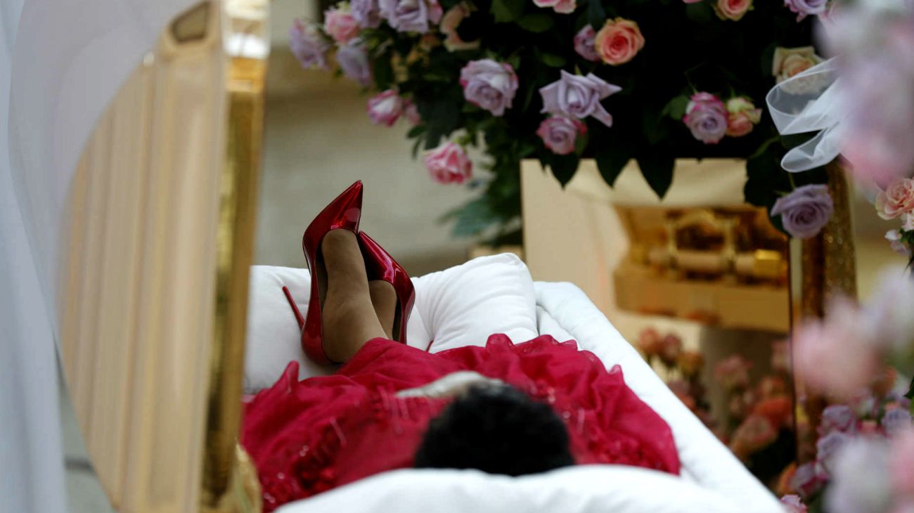 Miles de fans dan el último adiós a Aretha Franklin