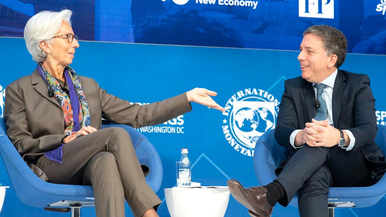 Pronostican un tibio rebote de la economía justo en la previa electoral