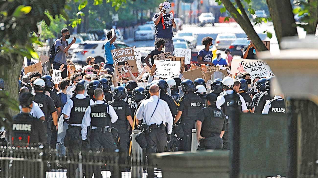 Se multiplican las violentas protestas contra el racismo en Estados Unidos