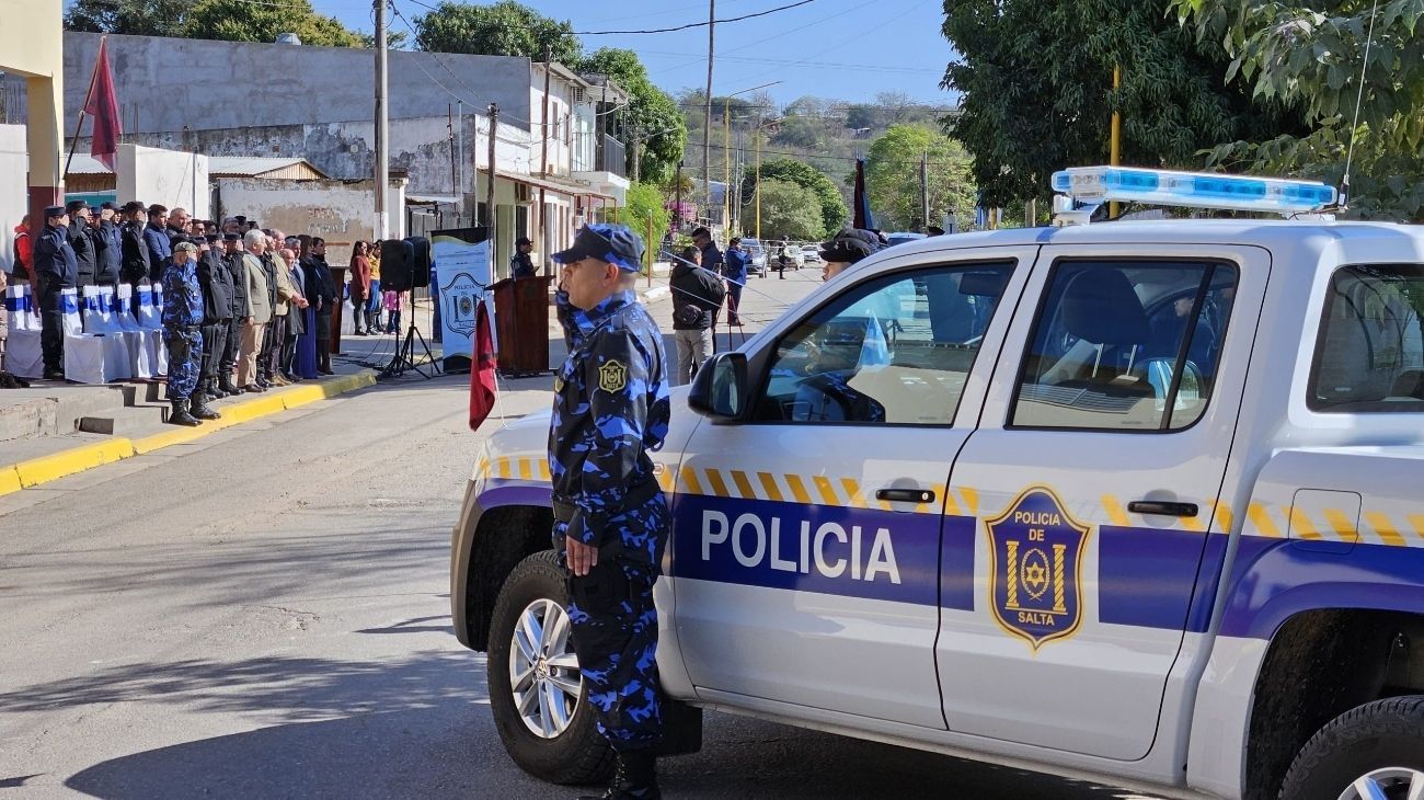 Mal día para narcos en Salta: perdieron droga, chocaron dos veces y están presos