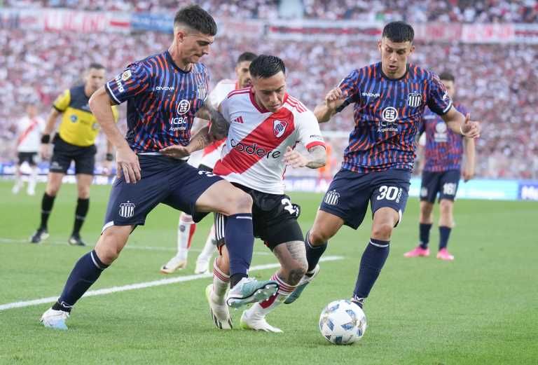 Ganó River, empató Independiente y perdieron San Lorenzo y Racing