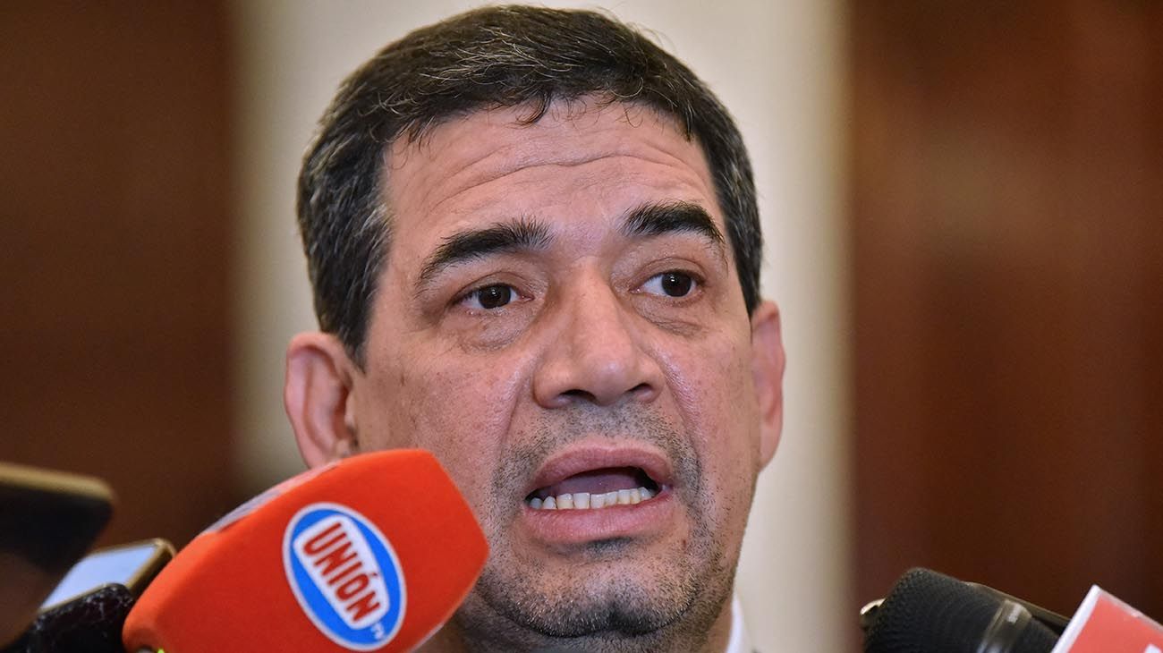 No renuncia el vicepresidente de Paraguay a pesar de haberlo prometido
