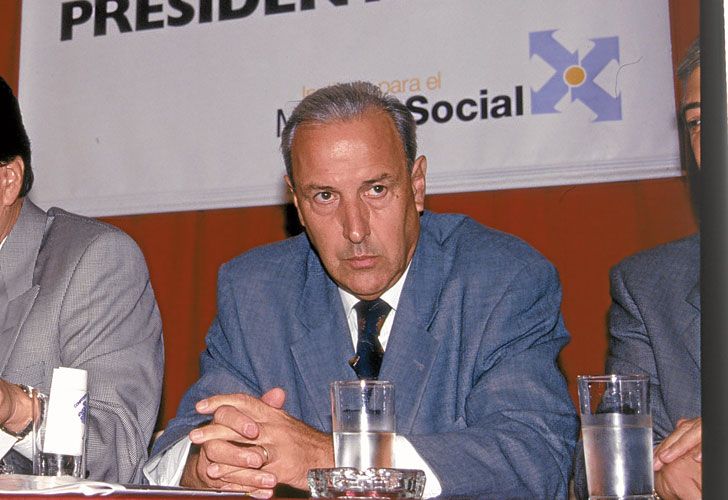Ordenan investigar amenazas contra Ducler y su hijo