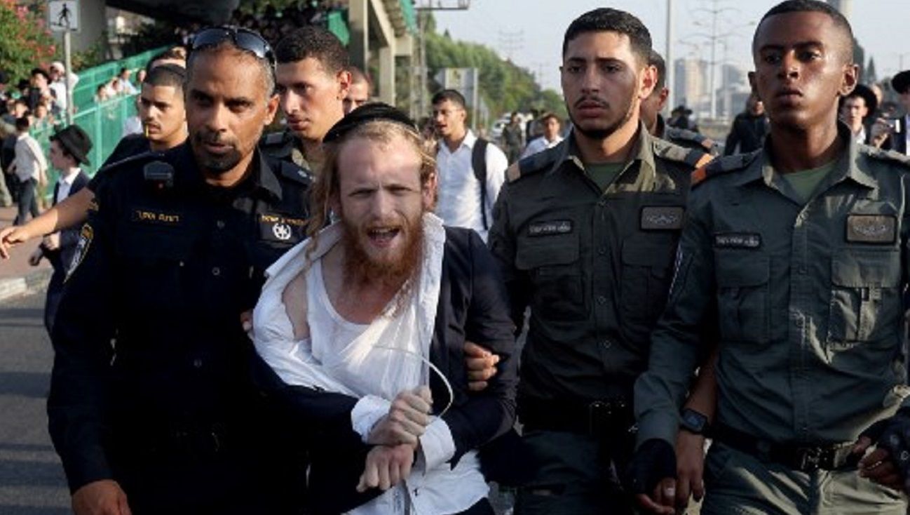 La Corte israelí dictaminó que los judíos ortodoxos deberán ser enrolados en el Ejército