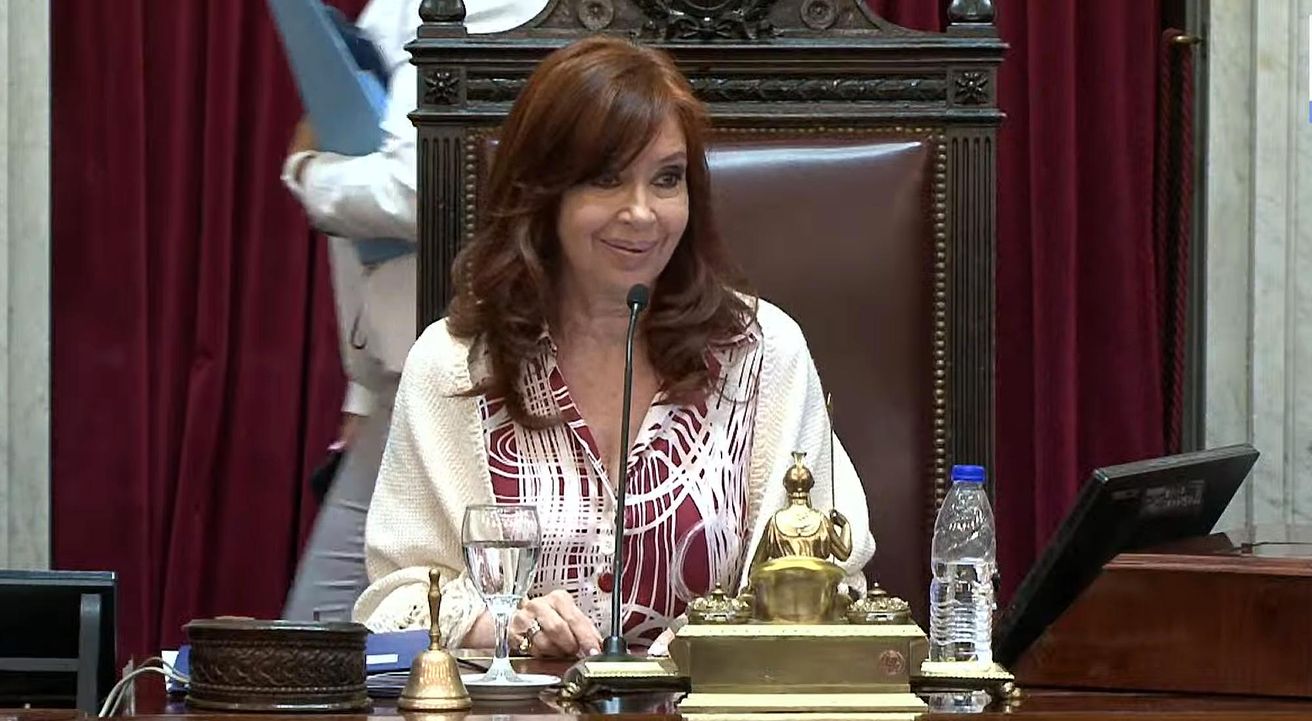Cristina Kirchner denunció a la AFIP macrista de armar un "procedimiento clandestino" en su contra