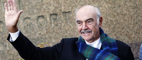 Lejos de la actuación, Sean Connery cumple 80 años
