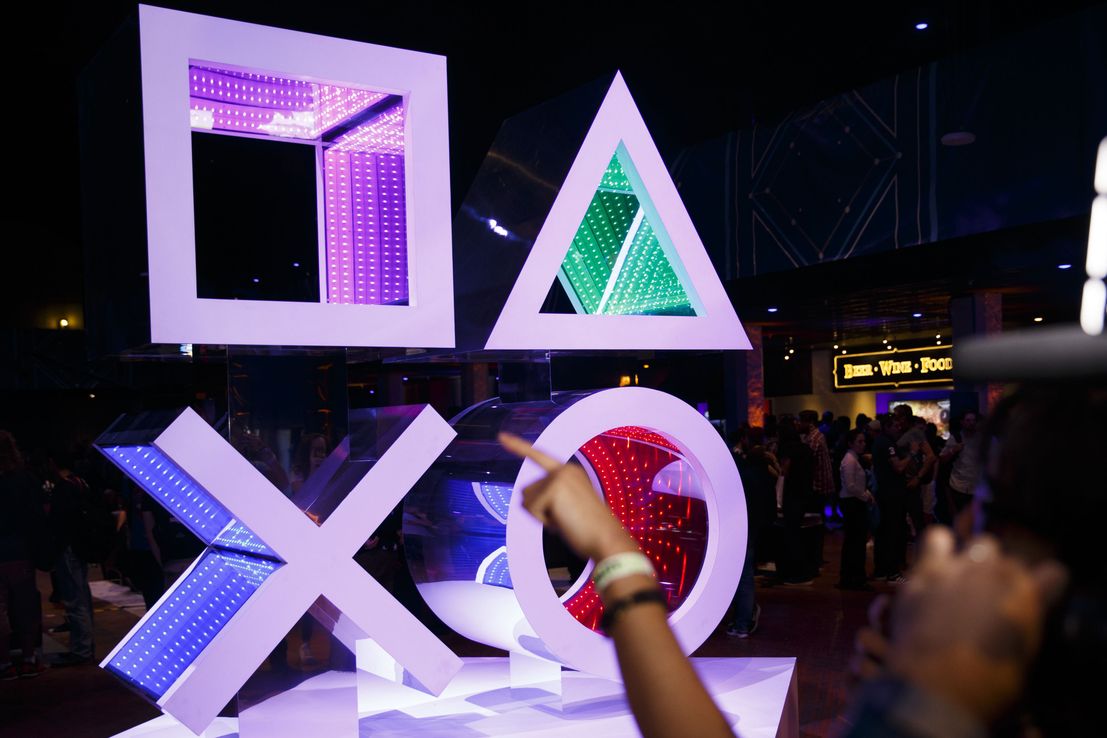 El récord de PlayStation mejora las ganancias de Sony