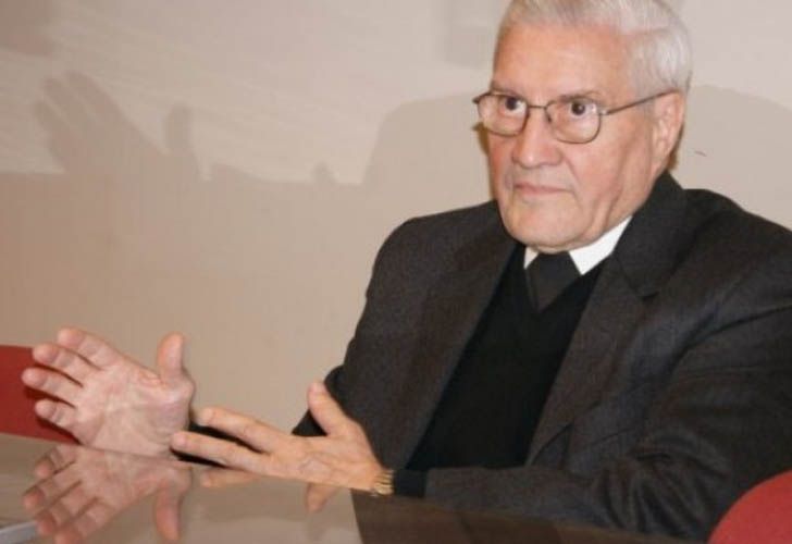 Murió el sacerdote Rafael Braun, filósofo y tío de Marcos Peña