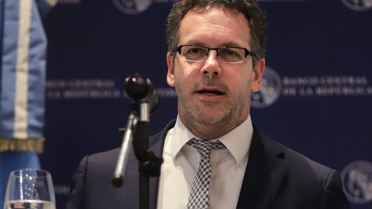 El BCRA investiga a los más de 800 infractores del cepo