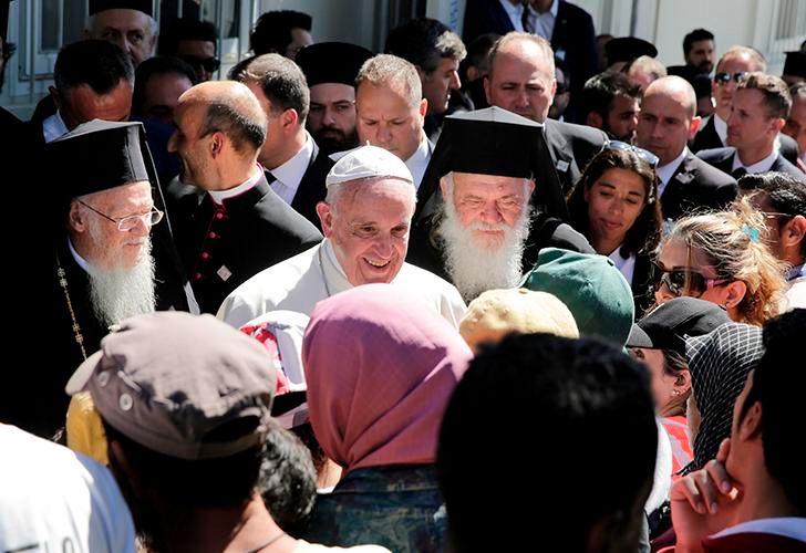 La carta multipartidaria al Papa Francisco que rompió la grieta
