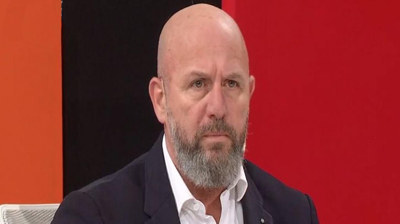 Waldo Wolff apuntó contra los funcionarios que se vacunaron: "Son unos sinvergüenzas"