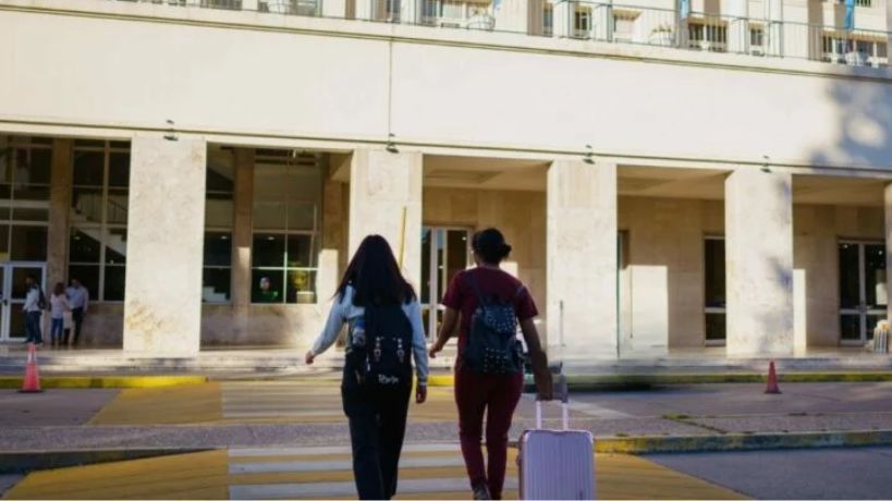 Deserción universitaria: la UNC busca que estudiantes con trayectorias incompletas logren recibirse
