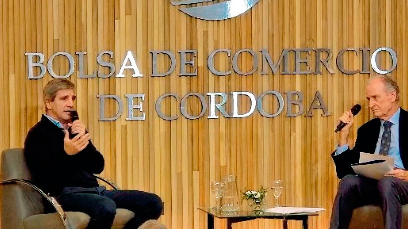 Se podrán pagar en cuotas los consumos en dólares