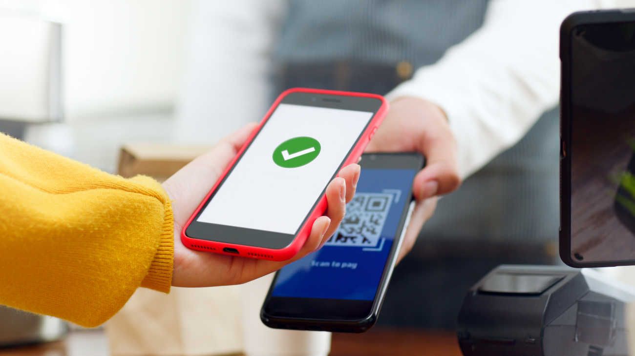 Pagos con QR: Mercado Libre cedió, no le cobrará comisión a los bancos y avanza la interoperabilidad