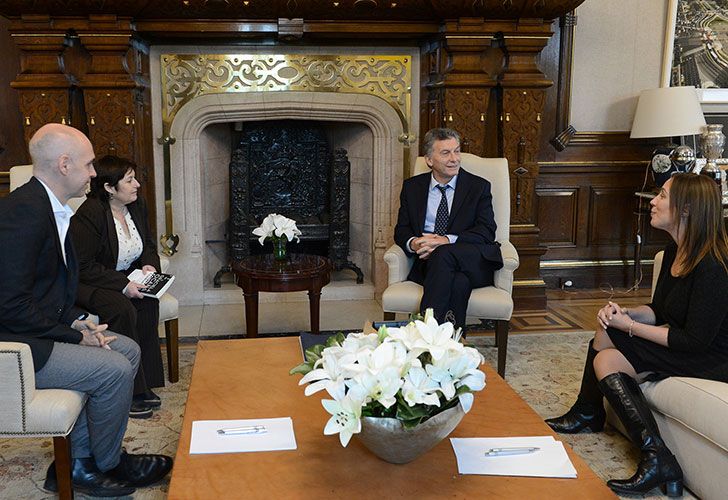 Ocaña encabeza diputados en la Provincia y Gladys González va como senadora