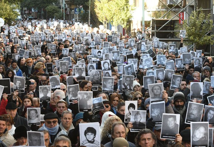 El titular de la AMIA evocó a Nisman: "Ojalá tengamos luz sobre su trágico final"