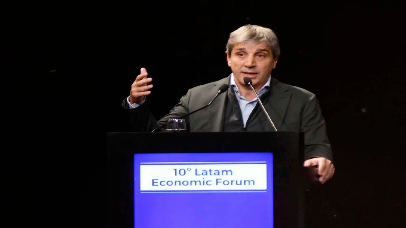 “La Ley Bases le da un respaldo importante al programa económico del Gobierno”, señaló un economista