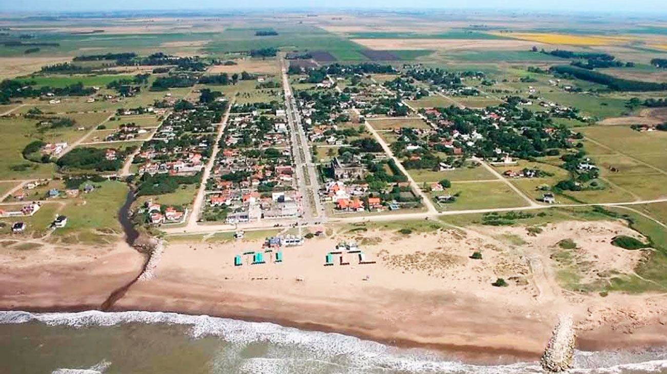 Policías ladrones en Mar del Sud: robaron en una casa y cargaron el botín en el patrullero