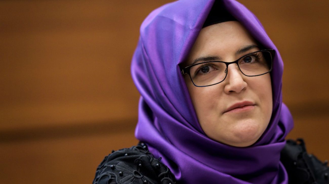 La novia de Jamal Khashoggi: "Jamás volvió a salir de ese edificio, jamás regresó a mí"
