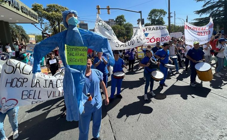 Se calienta el conflicto en Salud: este lunes se viene una reunión clave
