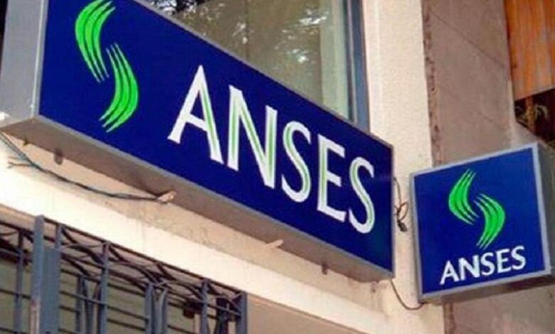 ANSES amplió la lista de trámites de su servicio de atención virtual