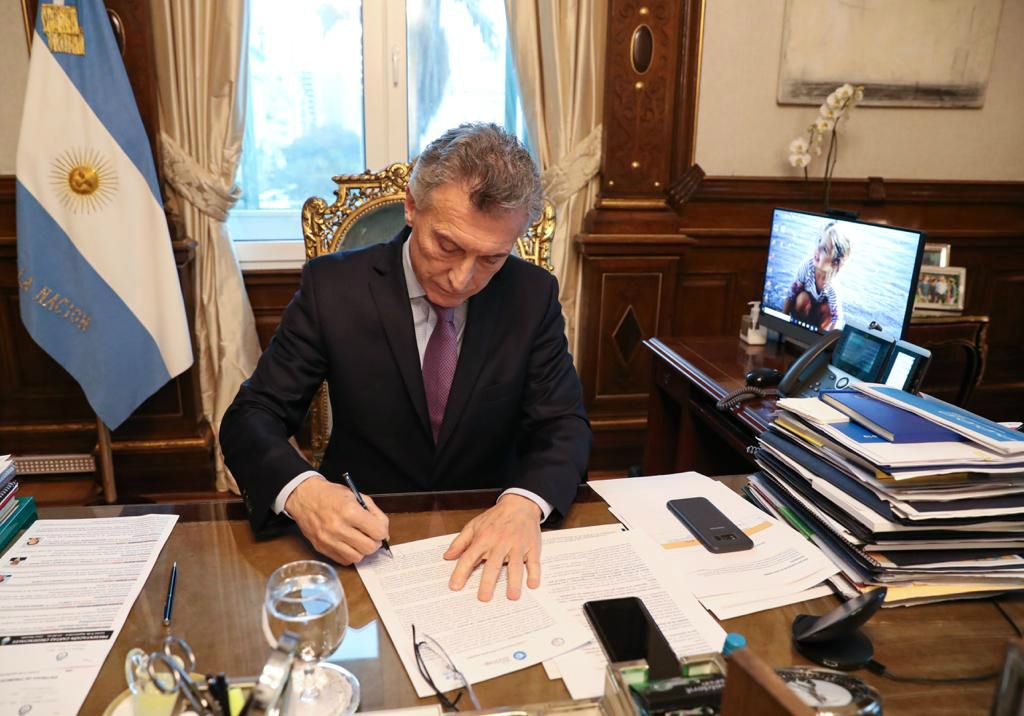 El presidente Macri suscribió el documento "Compromisos para la Educación de Argentina"