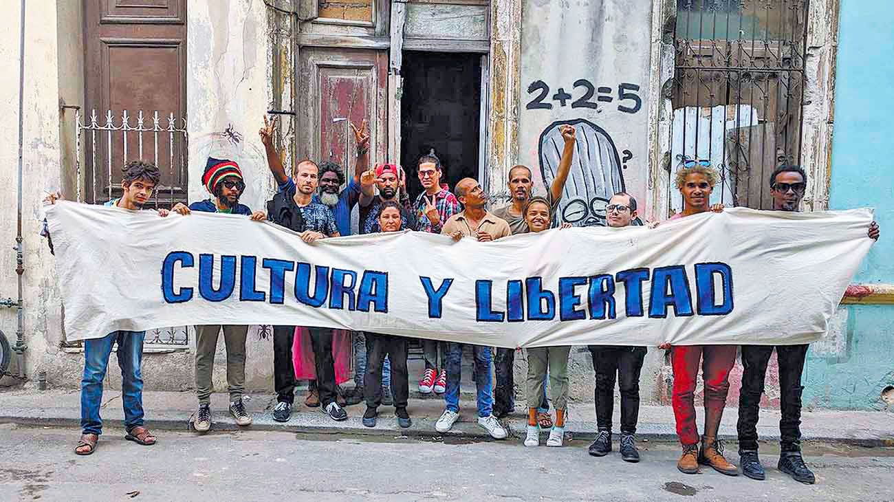 Cuba, del pluralismo social a la democracia