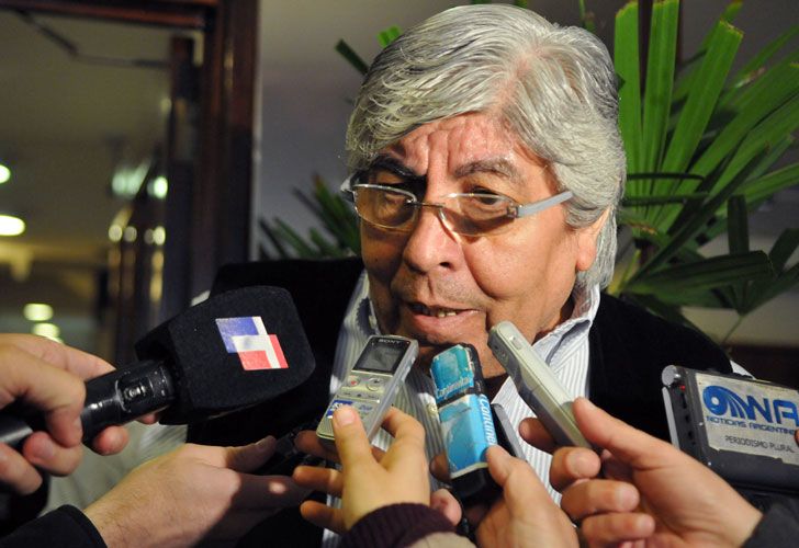 Moyano: "No tienen sentido las paritarias si no bajan Ganancias"