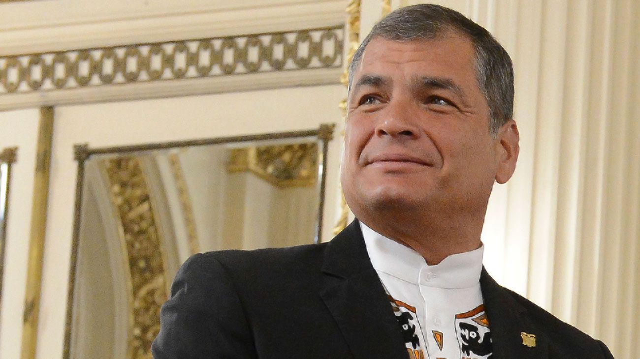 Rafael Correa: "Moreno está acabado, es un títere de los grupos de poder"