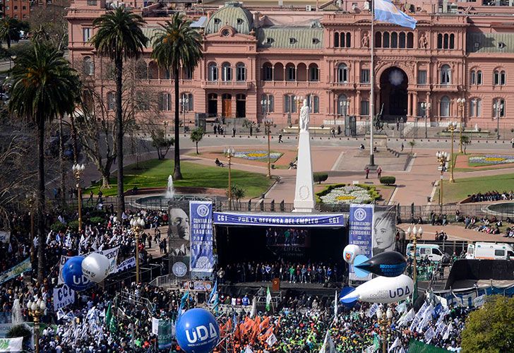 El “enemigo perfecto” y el futuro de la relación Macri - CGT