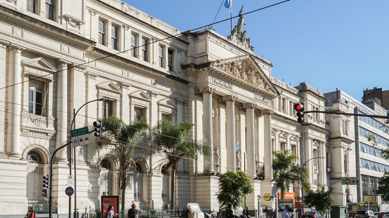 La Universidad debería ser tema de campaña, sin prejuicios ni ideologías