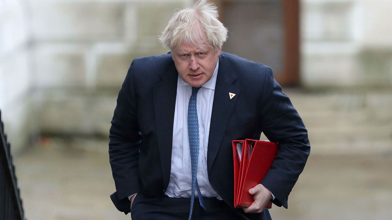 Reino Unido: por diferencias con el Brexit, renunció Boris Johnson, el ministro de Exteriores británico