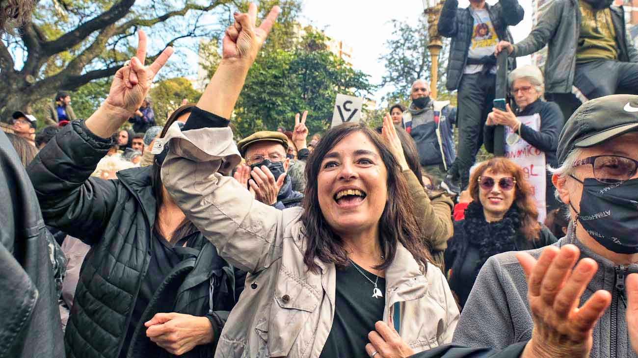 El dislate como cortina de humo