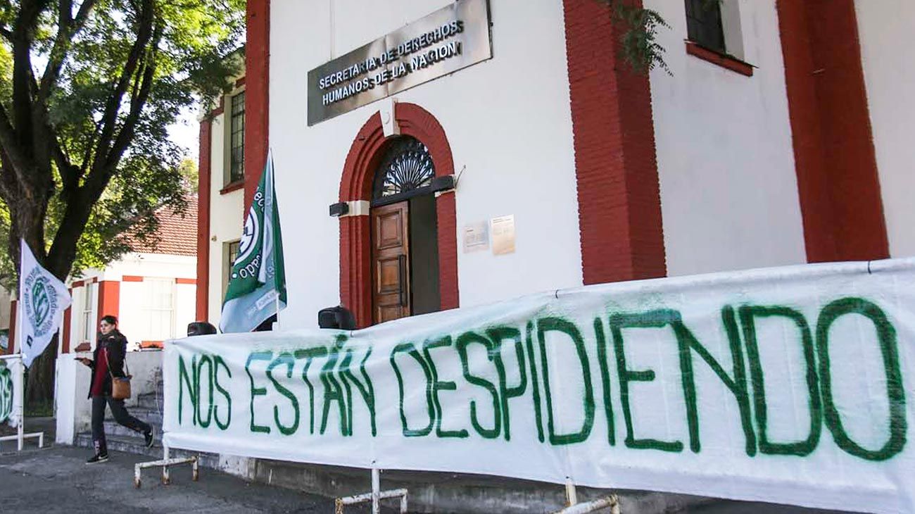 Premio a los despidos: qué fue de la normativa que habilitaba pagos extras a los funcionarios