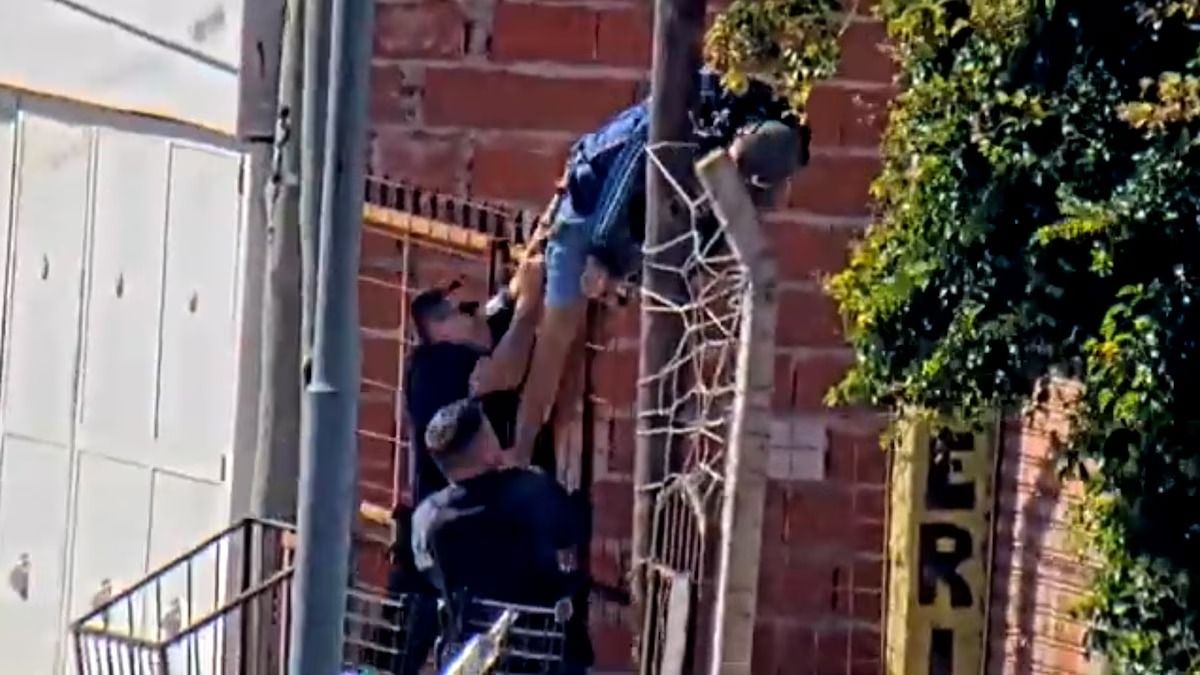 Persecución de película: así atraparon a dos delincuentes armados que robaron un auto