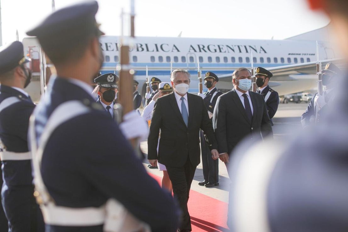 Alberto Fernández llegó a Chile para participar de la asunción de Gabriel Boric