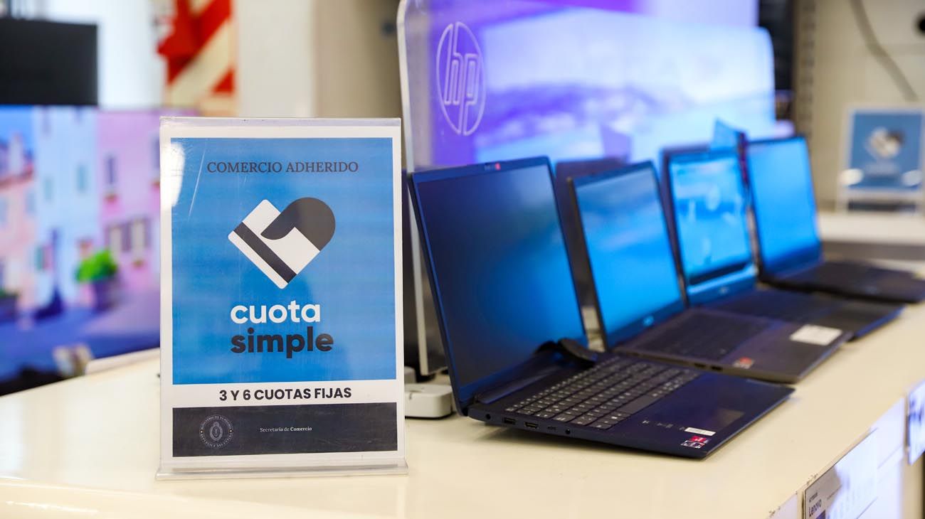 Cuota Simple: el Gobierno extendió el programa hasta fin de año con el regreso de las 9 y 12 cuotas