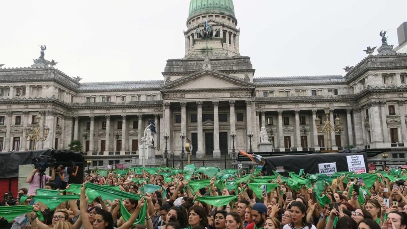 Diputados de La Libertad Avanza presentaron un proyecto para derogar la ley del aborto
