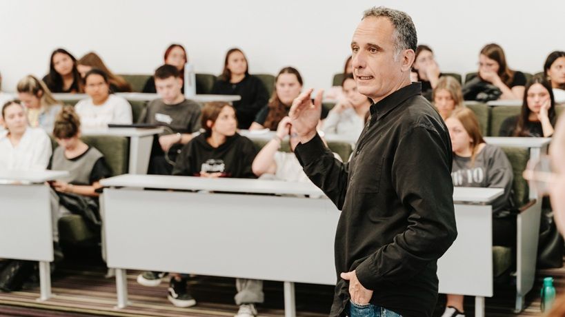 Damián Cantón Gardés: "Argentina tiene una mirada monocromática que ignora su propio pluralismo"
