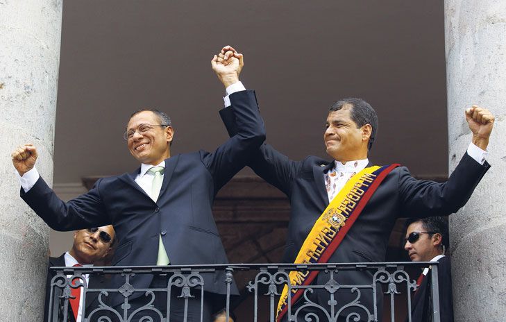 Correa, otro bolivariano en el club de “presidentes eternos”