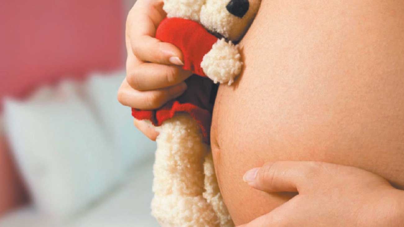 Embarazo adolescente: ¿un problema médico o económico?