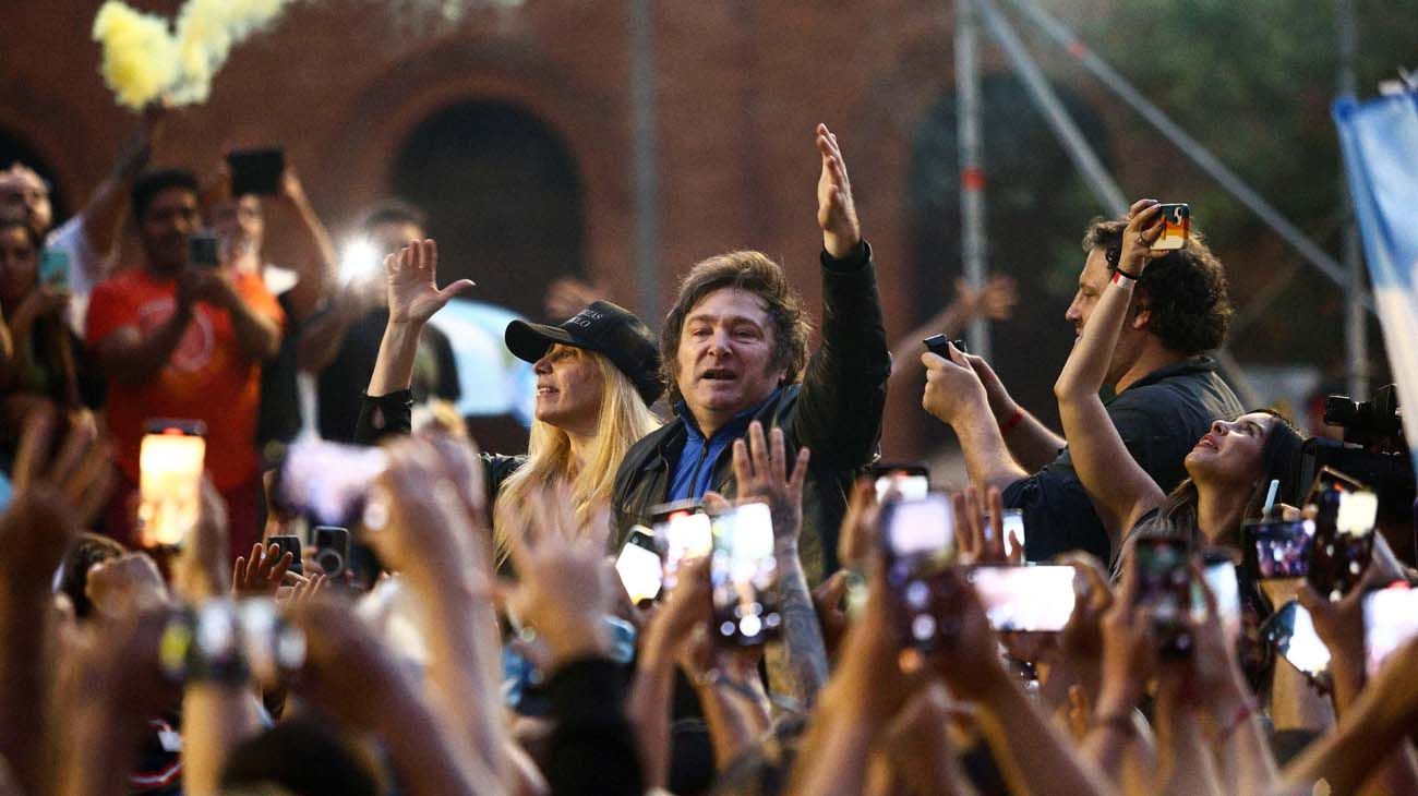 Milei apuesta a un ajuste con consenso social y cree en una luna de miel extendida